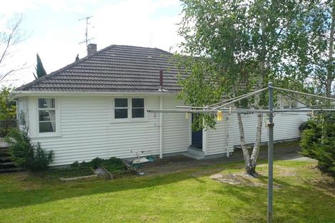 Photo of property in 8 Nutsey Avenue, Northcote, Auckland, 0627