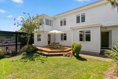 Photo of property in 1 Karamu Street, Eastbourne, Lower Hutt, 5013