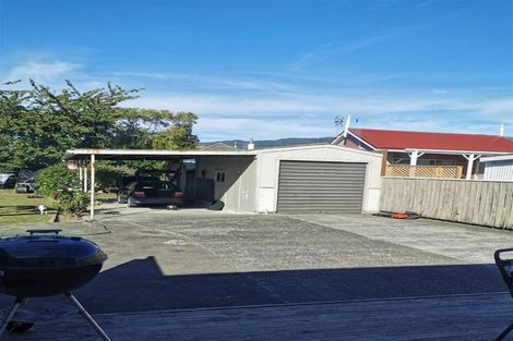 Photo of property in 30 Ebdentown Street, Ebdentown, Upper Hutt, 5018