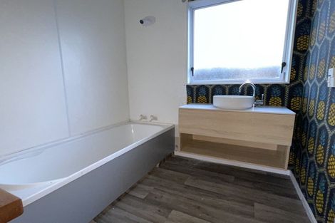 Photo of property in 6 Joan Gaskell Drive, Whitianga, 3510