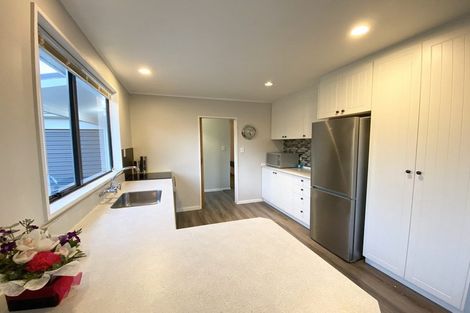 Photo of property in 12 Rintoul Place, Brightwater, 7022