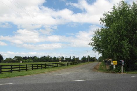 Photo of property in 203f Karaka Nth Road, Karaka, Papakura, 2580