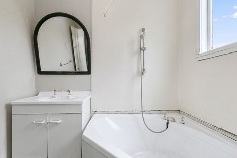 Photo of property in 83 Fawcett Street, South Dunedin, Dunedin, 9012