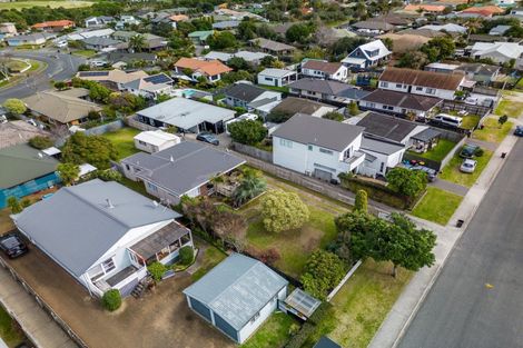 Photo of property in 218 Dickson Road, Papamoa Beach, Papamoa, 3118