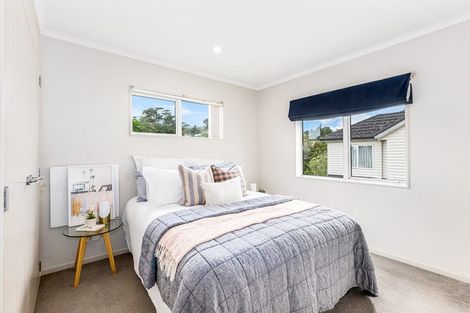 Photo of property in 5/16 Black Rock Road, Newlands, Wellington, 6037