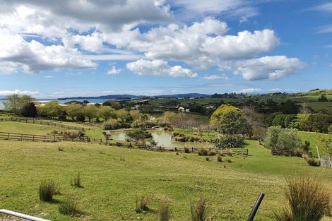 Photo of property in 661 Mahurangi East Road, Algies Bay, Warkworth, 0920