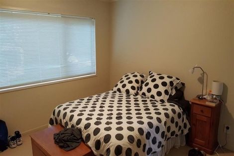 Photo of property in 20a Roseberry Avenue, Birkenhead, Auckland, 0626