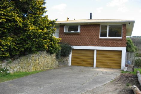 Photo of property in 52 Peel Place, Wainuiomata, Lower Hutt, 5014