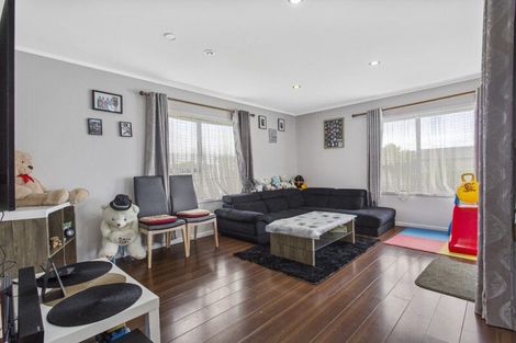 Photo of property in 18 Belinda Avenue, Flat Bush, Auckland, 2023
