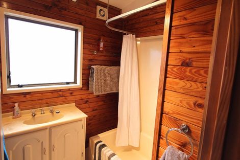 Photo of property in 23 Bluewater Place, Wattle Downs, Auckland, 2103