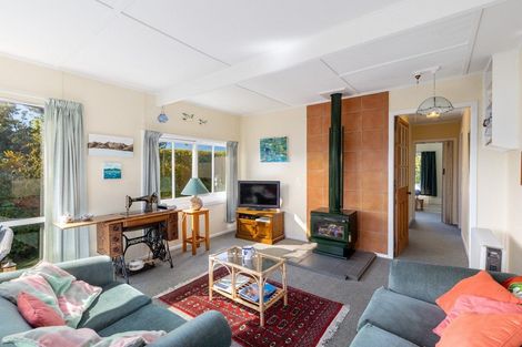 Photo of property in 17 Whero Avenue, Diamond Harbour, Lyttelton, 8971