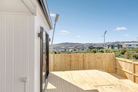 Photo of property in 28 Adamson Road, Flat Bush, Auckland, 2019