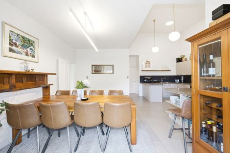 Photo of property in 8 Dudley Road, Lyttelton, 8082