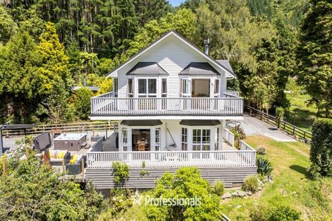 Photo of property in 2296b Akatarawa Road, Akatarawa Valley, Upper Hutt, 5372