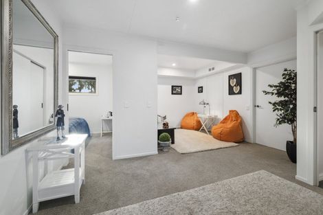 Photo of property in 10 Crowther Terrace, Waipahihi, Taupo, 3330