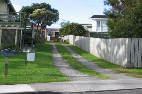 Photo of property in 53 Foster Crescent, Snells Beach, 0920