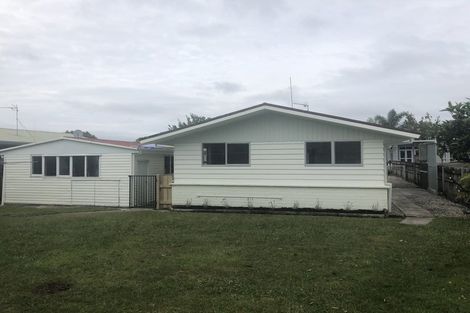 Photo of property in 14 Kowhai Street, Hamilton Lake, Hamilton, 3204