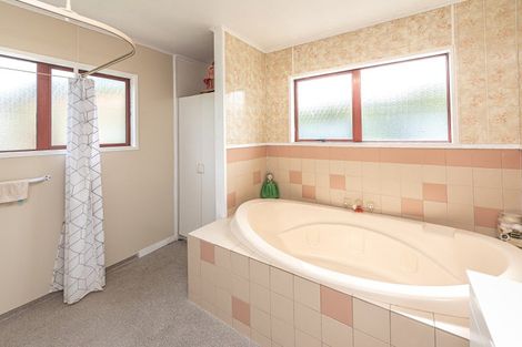 Photo of property in 43 Quick Avenue, Aramoho, Whanganui, 4500