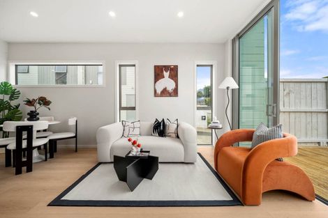 Photo of property in 10c Clensmore Place, Torbay, Auckland, 0630