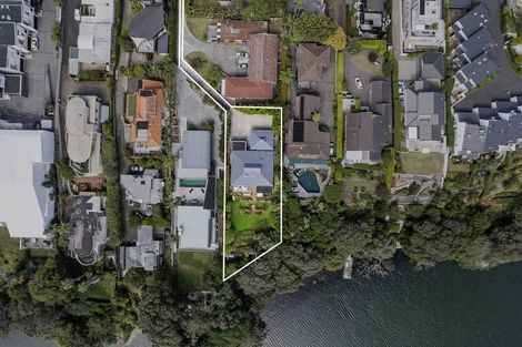 Photo of property in 242 Hurstmere Road, Takapuna, Auckland, 0622
