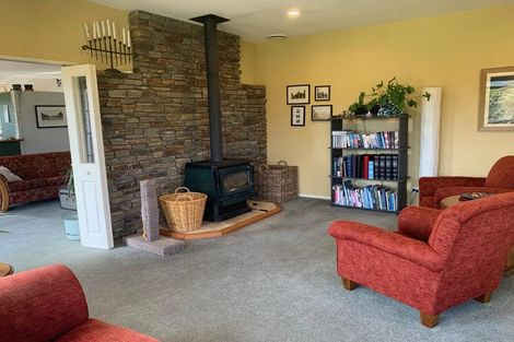 Photo of property in 289 Upland Road, Tarurutangi, New Plymouth, 4372