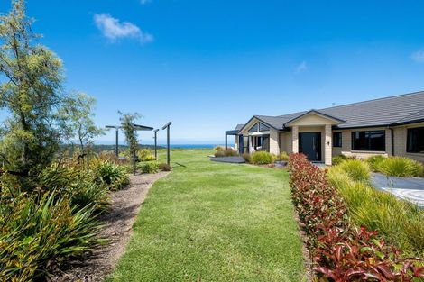 Photo of property in 229 Eskridge Drive, Eskdale, Napier, 4182