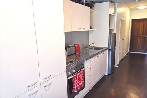 Photo of property in 23/7 Kelvin Hart Drive, East Tamaki, Auckland, 2013