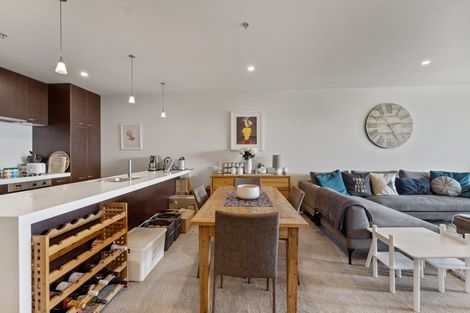 Photo of property in Latitude 41, 10/269 Wakefield Quay, Stepneyville, Nelson, 7010