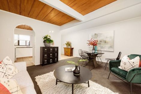 Photo of property in 4/190 Devonport Road, Tauranga, 3110