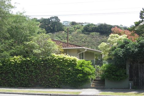 Photo of property in 38 Bay View Road, Moncks Bay, Christchurch, 8081