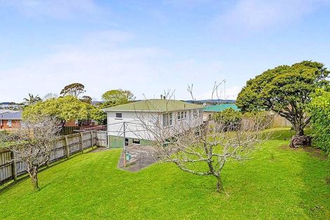 Photo of property in 14 Valencia Place, Manurewa, Auckland, 2102
