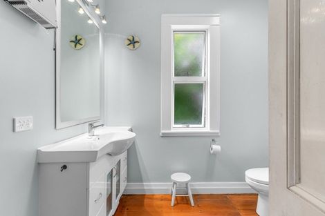 Photo of property in 77-79 Hokianga Road, Dargaville, 0310