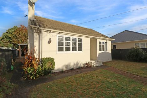 Photo of property in 58 Hall Crescent, Epuni, Lower Hutt, 5011