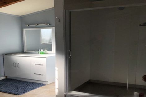 Photo of property in 25b Cunliffe Street, Johnsonville, Wellington, 6037