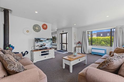 Photo of property in 1040a Papamoa Beach Road, Papamoa Beach, Papamoa, 3118