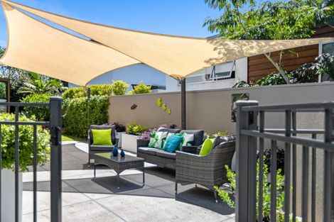 Photo of property in 9 Marie Avenue, Red Beach, 0932