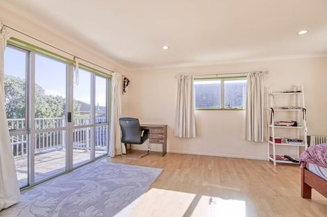 Photo of property in 9a Waterfront Road, Mangere Bridge, Auckland, 2022