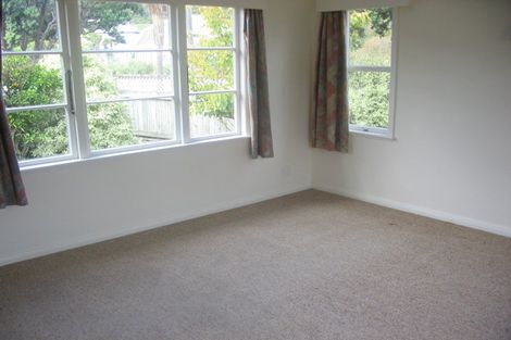 Photo of property in 1 Riverside Drive, Waiwhetu, Lower Hutt, 5010