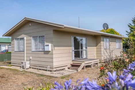 Photo of property in 17 River Road, Masterton, 5810