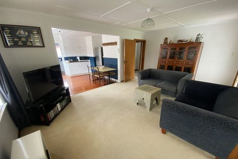 Photo of property in 290 Great South Road, Papakura, 2110