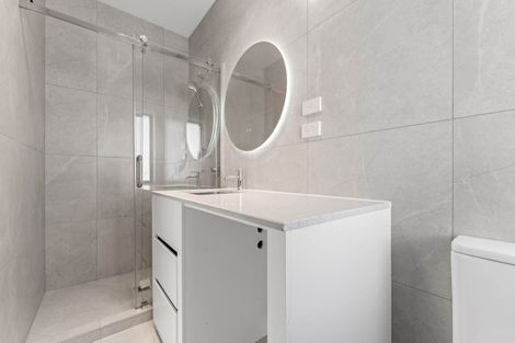 Photo of property in 14 Tukauri Place, Papakura, 2110