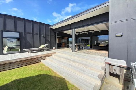 Photo of property in 143 Ngaio Drive, Matarangi, Whitianga, 3592