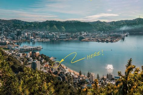 Photo of property in 182 Oriental Parade, Oriental Bay, Wellington, 6011