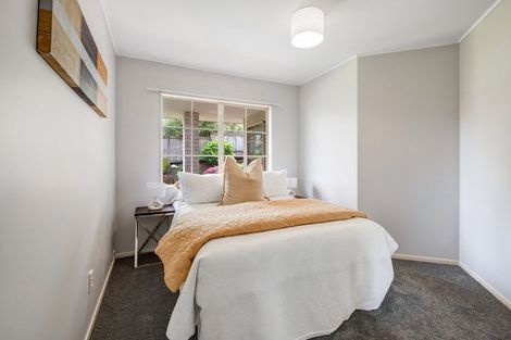 Photo of property in 8 Godwin Court, Unsworth Heights, Auckland, 0632