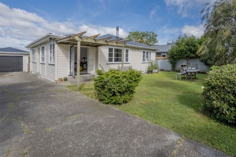 Photo of property in 53 Kings Drive, Levin, 5510