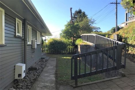 Photo of property in 40 Govett Avenue, Frankleigh Park, New Plymouth, 4310