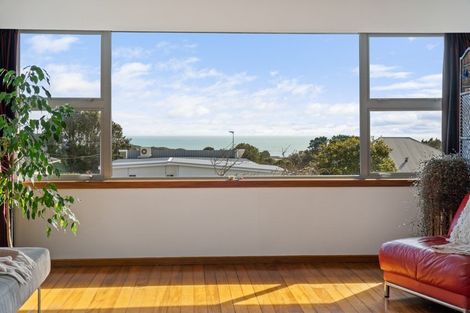 Photo of property in 14 Barrett Street, Westown, New Plymouth, 4310