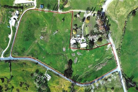 Photo of property in 42 Jumna Road, Maungaturoto, 0587