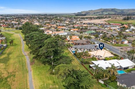 Photo of property in 169 Gravatt Road, Papamoa Beach, Papamoa, 3118