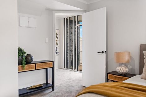 Photo of property in 3/5 Pullum Street, Birkenhead, Auckland, 0626